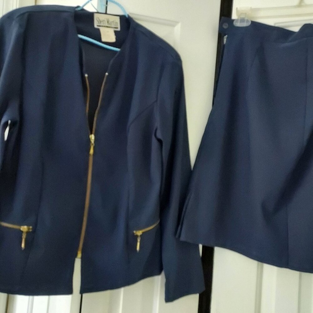 Suit